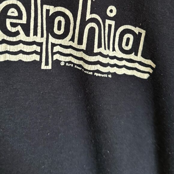 Vintage 1983 Philadelphia City Graphic Tee Shirt Sz Medium Navy White - Picture 2 of 6